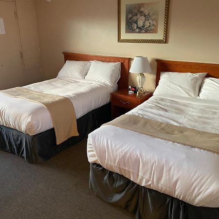 Matador Motel Drayton Valley Bagian luar foto