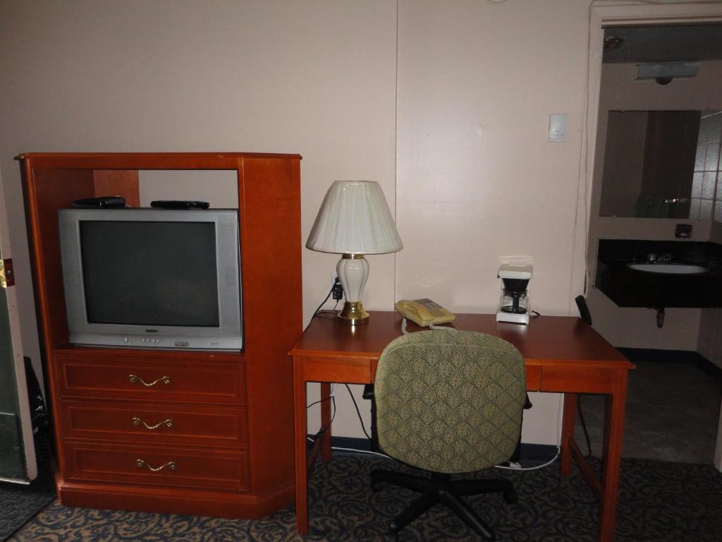 Matador Motel Drayton Valley Bagian luar foto
