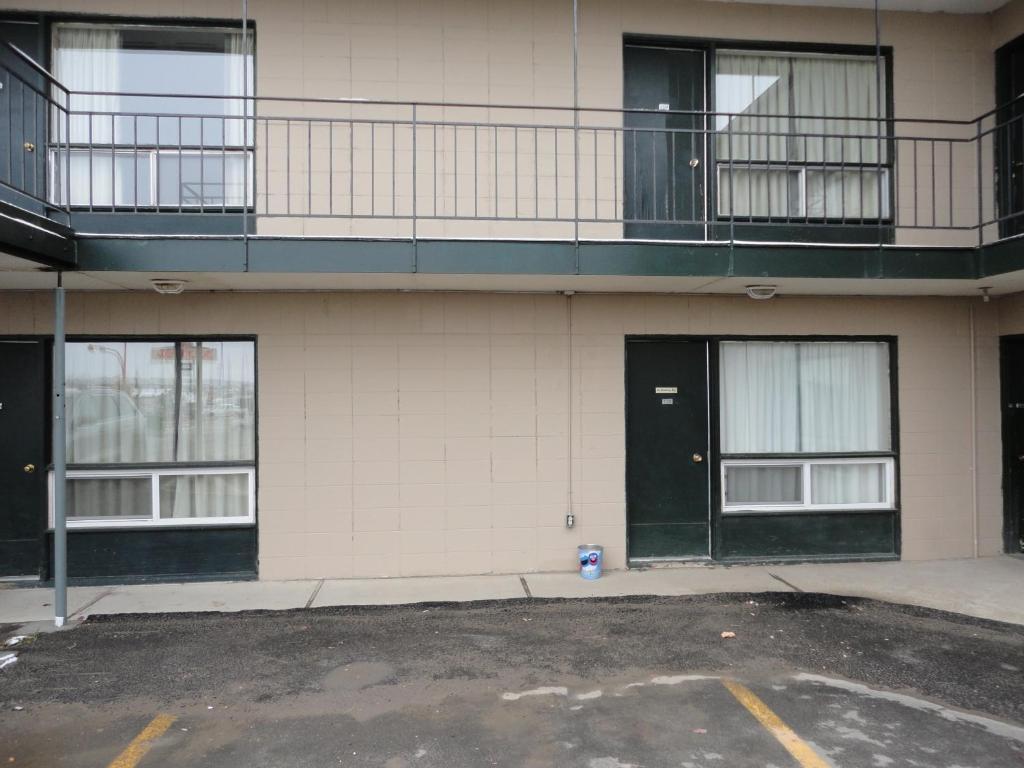 Matador Motel Drayton Valley Bagian luar foto