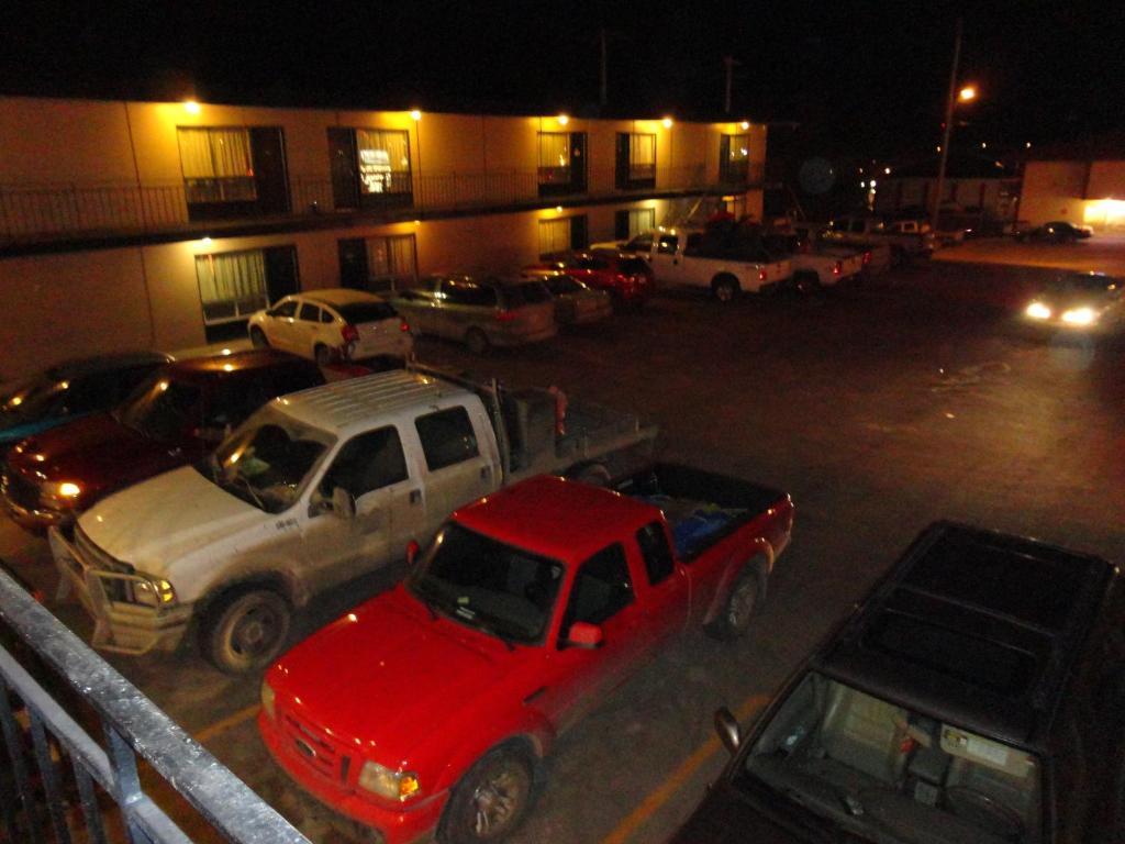 Matador Motel Drayton Valley Bagian luar foto