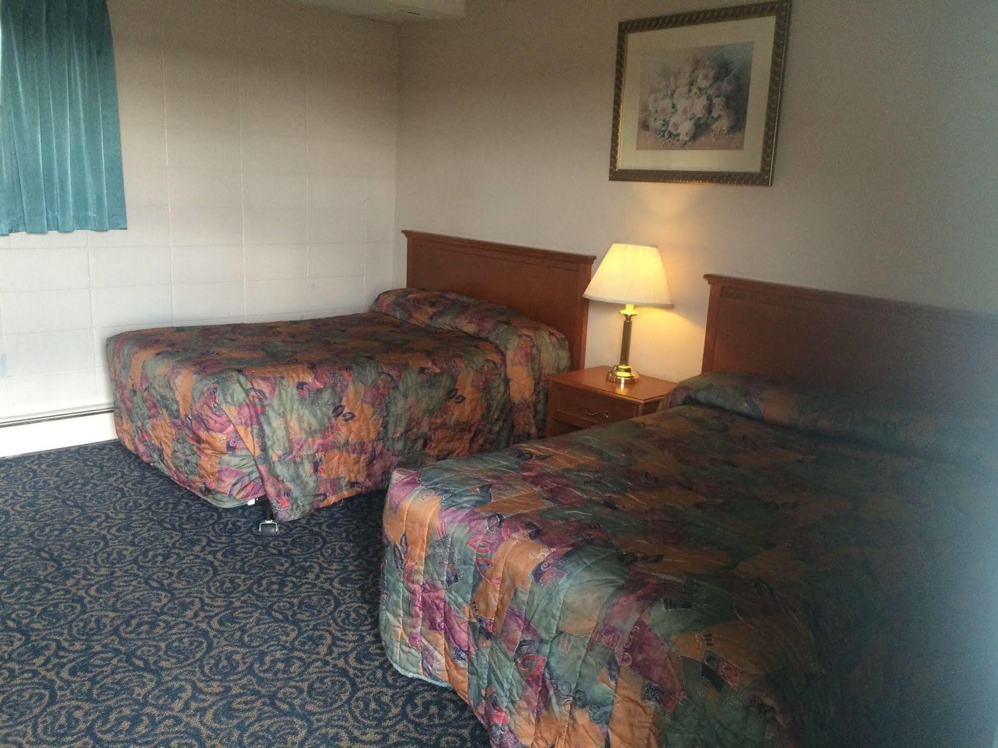 Matador Motel Drayton Valley Bagian luar foto
