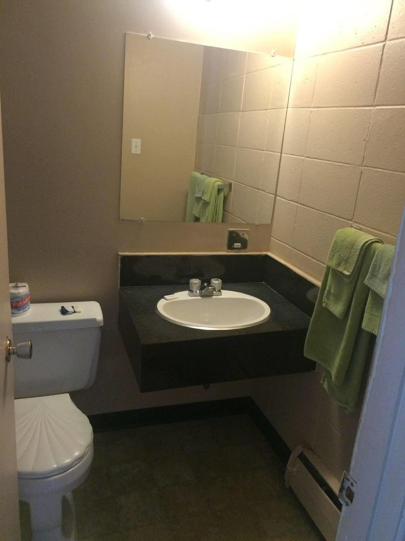 Matador Motel Drayton Valley Bagian luar foto